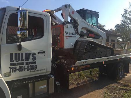 24 hour roadside assistance TX delivered by Lulu’s Wrecker Service for emergencies day or night